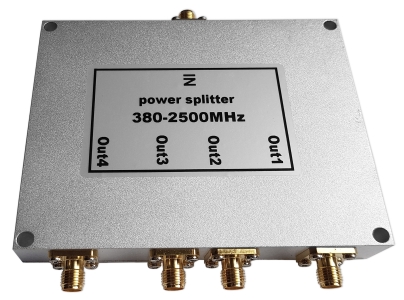 Splitter szerokozakresowy GSM LTE WiFi 4x SMA (f)